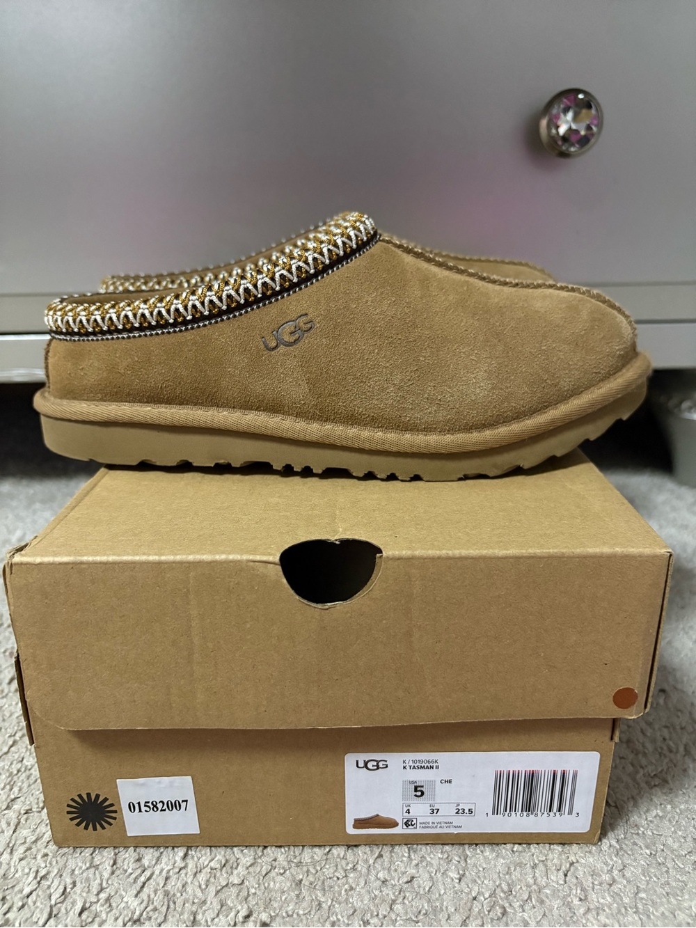UGG Tasman Kids in Chestnut